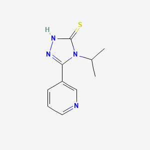 molecular formula C10H12N4S B1460425 4-异丙基-5-吡啶-3-基-4H-1,2,4-三唑-3-硫醇 CAS No. 90871-42-4