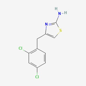molecular formula C10H8Cl2N2S B1460882 4-[(2,4-Dichlorophenyl)methyl]-1,3-thiazol-2-amine CAS No. 90767-67-2