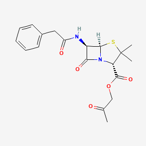 2-Oxopropyl(2s,5r,6r)-3,3-dimethyl-7-oxo-6-[(phenylacetyl)amino]-4-thia-1-azabicyclo[3.2.0]heptane-2-carboxylate