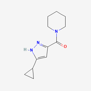 molecular formula C12H17N3O B1462163 1-(3-环丙基-1H-吡唑-5-甲酰)哌啶 CAS No. 1186634-98-9