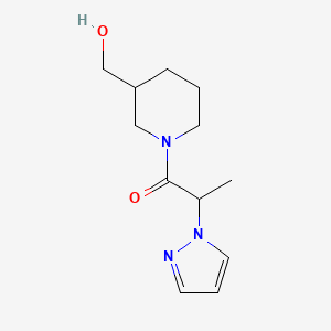 B1462657 1-[3-(hydroxymethyl)piperidin-1-yl]-2-(1H-pyrazol-1-yl)propan-1-one CAS No. 1156805-44-5