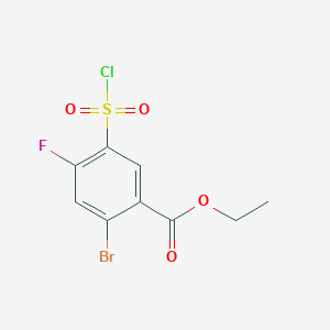 molecular formula C9H7BrClFO4S B1462787 2-溴-5-(氯磺酰基)-4-氟苯甲酸乙酯 CAS No. 1155084-72-2