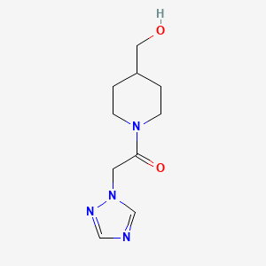 1-(4-(hydroxymethyl)piperidin-1-yl)-2-(1H-1,2,4-triazol-1-yl)ethan-1-one