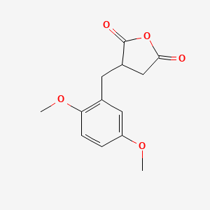 3-[(2,5-Dimethoxyphenyl)methyl]oxolane-2,5-dione