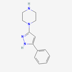 molecular formula C13H16N4 B1465803 1-(3-phenyl-1H-pyrazol-5-yl)piperazine CAS No. 1511646-96-0