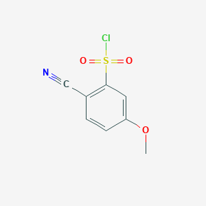 molecular formula C8H6ClNO3S B1465931 2-氰基-5-甲氧基苯-1-磺酰氯 CAS No. 1261573-04-9