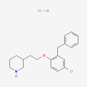 molecular formula C20H25Cl2NO B1466629 3-[2-(2-Benzyl-4-chlorophenoxy)ethyl]piperidine hydrochloride CAS No. 1219982-89-4
