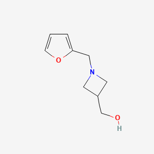 molecular formula C9H13NO2 B1466993 [1-(Furan-2-ylmethyl)azetidin-3-yl]methanol CAS No. 1490328-72-7