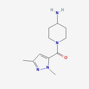 molecular formula C11H18N4O B1467307 1-(1,3-二甲基-1H-吡唑-5-羰基)哌啶-4-胺 CAS No. 1465620-76-1