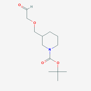 molecular formula C13H23NO4 B1468307 tert-Butyl 3-[(2-oxoethoxy)methyl]-1-piperidinecarboxylate CAS No. 1211510-66-5
