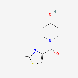 molecular formula C10H14N2O2S B1468405 (4-Hydroxypiperidin-1-yl)(2-methylthiazol-4-yl)methanone CAS No. 1483547-73-4