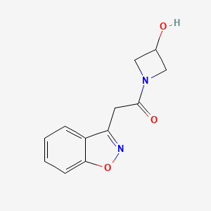 molecular formula C12H12N2O3 B1468749 2-(1,2-Benzoxazol-3-yl)-1-(3-hydroxyazetidin-1-yl)ethan-1-one CAS No. 1469093-35-3