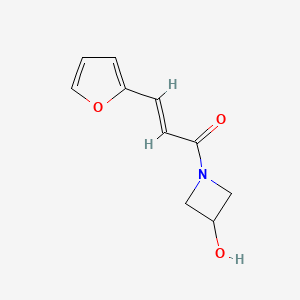 molecular formula C10H11NO3 B1468829 (2E)-3-(furan-2-yl)-1-(3-hydroxyazetidin-1-yl)prop-2-en-1-one CAS No. 1344851-69-9