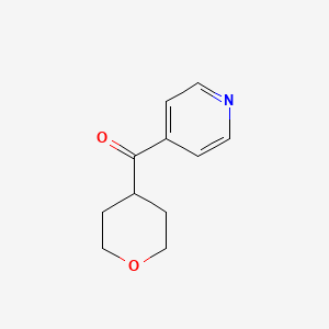 molecular formula C11H13NO2 B1469195 pyridin-4-yl(tetrahydro-2H-pyran-4-yl)methanone CAS No. 1342557-99-6