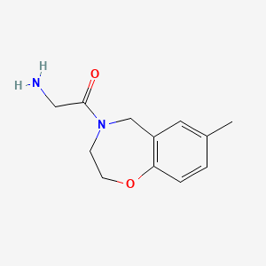 molecular formula C12H16N2O2 B1470474 2-amino-1-(7-methyl-2,3-dihydrobenzo[f][1,4]oxazepin-4(5H)-yl)ethan-1-one CAS No. 1783971-13-0