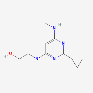 molecular formula C11H18N4O B1470809 2-((2-环丙基-6-(甲基氨基)嘧啶-4-基)(甲基)氨基)乙醇 CAS No. 1538027-64-3