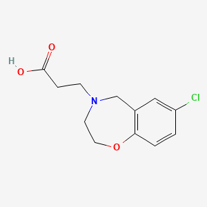 molecular formula C12H14ClNO3 B1470824 3-(7-氯-2,3-二氢苯并[f][1,4]恶杂环戊[4(5H)-基]丙酸 CAS No. 1783969-76-5