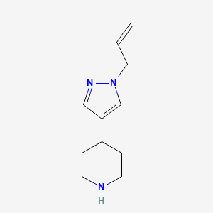 molecular formula C11H17N3 B1471341 4-[1-(prop-2-en-1-yl)-1H-pyrazol-4-yl]piperidine CAS No. 1780897-92-8