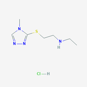 molecular formula C7H15ClN4S B1471414 N-ethyl-2-((4-methyl-4H-1,2,4-triazol-3-yl)thio)ethan-1-amine hydrochloride CAS No. 1864063-98-8