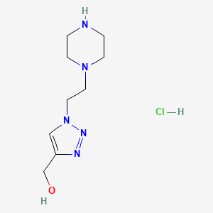 molecular formula C9H18ClN5O B1471471 (1-(2-(piperazin-1-yl)ethyl)-1H-1,2,3-triazol-4-yl)methanol hydrochloride CAS No. 1824057-20-6