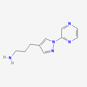 molecular formula C10H13N5 B1471721 3-[1-(pyrazin-2-yl)-1H-pyrazol-4-yl]propan-1-amine CAS No. 1511808-69-7