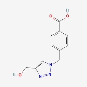 molecular formula C11H11N3O3 B1471744 4-((4-(hydroxymethyl)-1H-1,2,3-triazol-1-yl)methyl)benzoic acid CAS No. 1267433-94-2