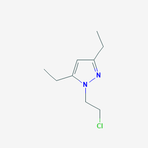 molecular formula C9H15ClN2 B1471878 1-(2-chloroethyl)-3,5-diethyl-1H-pyrazole CAS No. 1557285-92-3