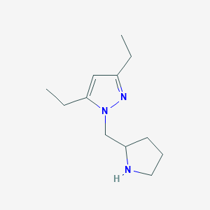 molecular formula C12H21N3 B1471879 3,5-二乙基-1-(吡咯烷-2-基甲基)-1H-吡唑 CAS No. 1555401-54-1