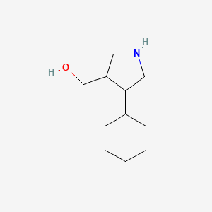 molecular formula C11H21NO B1472476 (4-シクロヘキシルピロリジン-3-イル)メタノール CAS No. 1784052-55-6