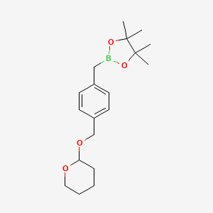 molecular formula C19H29BO4 B1472554 4,4,5,5-tetramethyl-2-(4-(((tetrahydro-2H-pyran-2-yl)oxy)methyl)benzyl)-1,3,2-dioxaborolane CAS No. 1498324-09-6