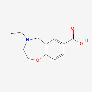 molecular formula C12H15NO3 B1473057 4-Ethyl-2,3,4,5-tetrahydrobenzo[f][1,4]oxazepine-7-carboxylic acid CAS No. 1710845-70-7