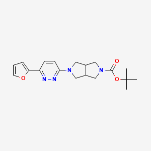 molecular formula C19H24N4O3 B1473062 tert-butyl 5-(6-(furan-2-yl)pyridazin-3-yl)hexahydropyrrolo[3,4-c]pyrrole-2(1H)-carboxylate CAS No. 2097967-80-9