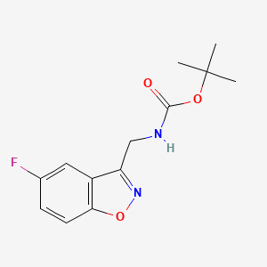 molecular formula C13H15FN2O3 B1473080 Tert-butyl ((5-fluorobenzo[d]isoxazol-3-yl)methyl)carbamate CAS No. 2098004-86-3