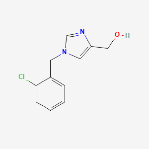 molecular formula C11H11ClN2O B1474811 (1-(2-クロロベンジル)-1H-イミダゾール-4-イル)メタノール CAS No. 1695127-72-0