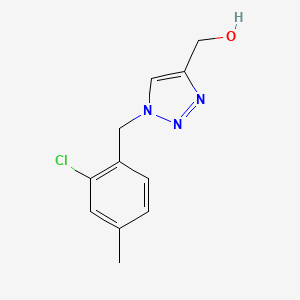 molecular formula C11H12ClN3O B1474822 (1-(2-氯-4-甲基苄基)-1H-1,2,3-三唑-4-基)甲醇 CAS No. 1701706-94-6