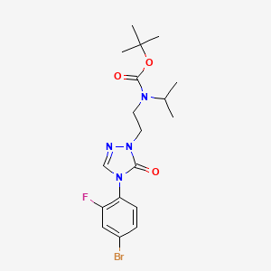 molecular formula C18H24BrFN4O3 B1474937 tert-butyl 2-[4-(4-bromo-2-fluorophenyl)-5-oxo-4,5-dihydro-1H-1,2,4-triazol-1-yl]ethyl(isopropyl)carbamate CAS No. 1632497-73-4