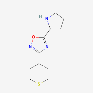 molecular formula C11H17N3OS B1475444 5-(pyrrolidin-2-yl)-3-(tetrahydro-2H-thiopyran-4-yl)-1,2,4-oxadiazole CAS No. 1892680-93-1