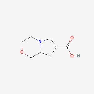 molecular formula C8H13NO3 B1475646 hexahydro-1H-pyrrolo[2,1-c][1,4]oxazine-7-carboxylic acid CAS No. 1891158-95-4