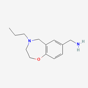 molecular formula C13H20N2O B1475679 (4-Propyl-2,3,4,5-tetrahydrobenzo[f][1,4]oxazepin-7-yl)methanamine CAS No. 2092721-46-3