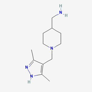 molecular formula C12H22N4 B1475691 (1-((3,5-二甲基-1H-吡唑-4-基)甲基)哌啶-4-基)甲胺 CAS No. 2097948-43-9