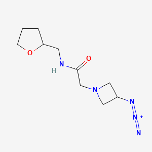molecular formula C10H17N5O2 B1475885 2-(3-azidoazetidin-1-yl)-N-((tetrahydrofuran-2-yl)methyl)acetamide CAS No. 2098078-18-1