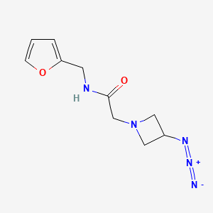 molecular formula C10H13N5O2 B1475943 2-(3-azidoazetidin-1-yl)-N-(furan-2-ylmethyl)acetamide CAS No. 2097951-71-6