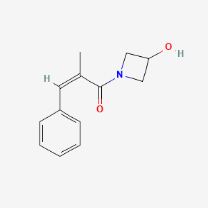 molecular formula C13H15NO2 B1476020 (Z)-1-(3-hydroxyazetidin-1-yl)-2-methyl-3-phenylprop-2-en-1-one CAS No. 2089573-46-4