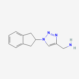 molecular formula C12H14N4 B1476045 (1-(2,3-二氢-1H-茚-2-基)-1H-1,2,3-三唑-4-基)甲胺 CAS No. 2098012-72-5