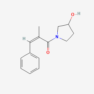 (Z)-1-(3-hydroxypyrrolidin-1-yl)-2-methyl-3-phenylprop-2-en-1-one