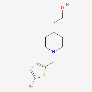 molecular formula C12H18BrNOS B1476081 2-(1-((5-Bromothiophen-2-yl)methyl)piperidin-4-yl)ethan-1-ol CAS No. 2019382-03-5
