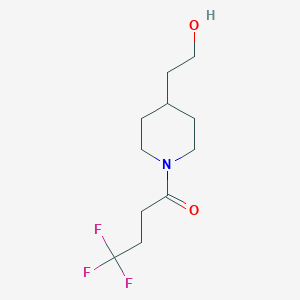 molecular formula C11H18F3NO2 B1476369 4,4,4-三氟-1-(4-(2-羟乙基)哌啶-1-基)丁烷-1-酮 CAS No. 2098010-75-2