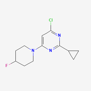 molecular formula C12H15ClFN3 B1476399 4-Chloro-2-cyclopropyl-6-(4-fluoropiperidin-1-yl)pyrimidine CAS No. 2025297-65-6