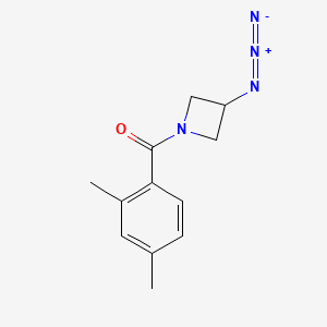 molecular formula C12H14N4O B1476423 (3-叠氮代氮杂环丁-1-基)(2,4-二甲苯基)甲酮 CAS No. 2098011-35-7