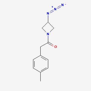 molecular formula C12H14N4O B1476426 1-(3-叠氮代氮杂环丁-1-基)-2-(对甲苯基)乙烷-1-酮 CAS No. 2098081-76-4